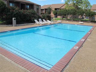 904 University Oaks Boulevard 101, College Station, TX 77840