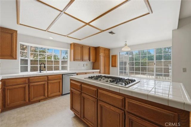 15716 Birchwood, La Mirada, CA 90638
