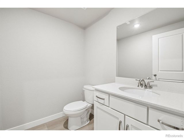 410 High Point Drive 104, Longmont, CO 80504