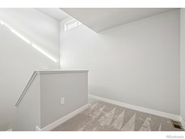410 High Point Drive 104, Longmont, CO 80504