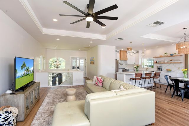 3138 N Noho Loihi Way, Kihei, HI 96753