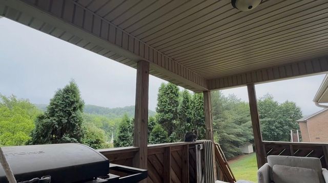201 Pinecrest Court, Berea, KY 40403