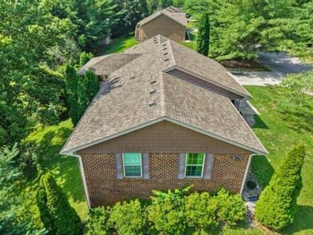 201 Pinecrest Court, Berea, KY 40403