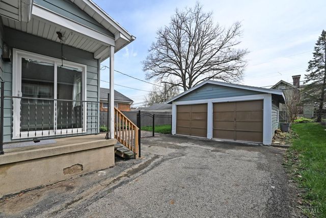 2610 Shroyer Road, Oakwood, OH 45419