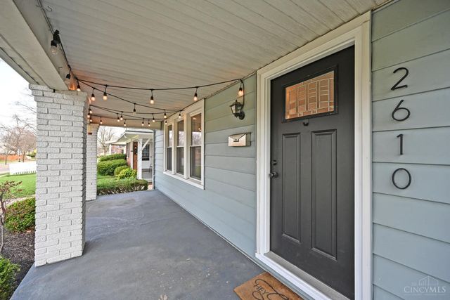 2610 Shroyer Road, Oakwood, OH 45419