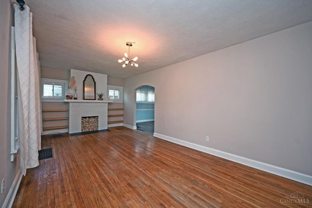 2610 Shroyer Road, Oakwood, OH 45419