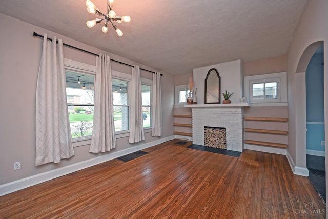 2610 Shroyer Road, Oakwood, OH 45419