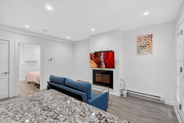 12 Melrose St 1, Boston, MA 02116