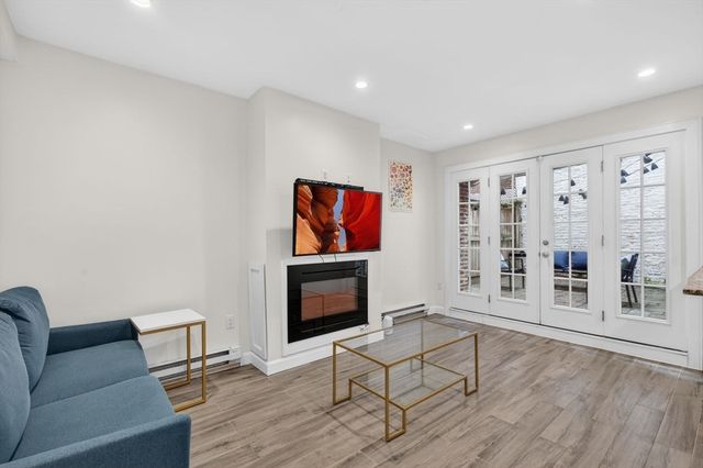 12 Melrose St 1, Boston, MA 02116