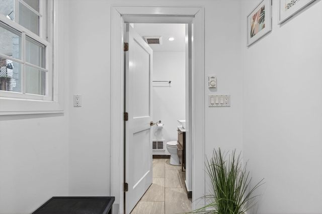 12 Melrose St 1, Boston, MA 02116