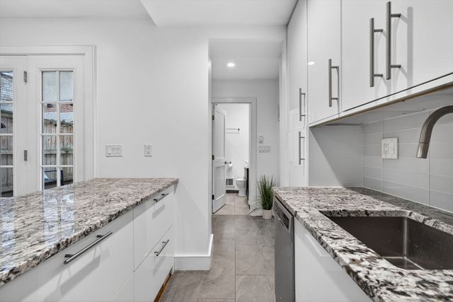 12 Melrose St 1, Boston, MA 02116