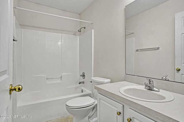 7348 IRONSIDE Drive W, Jacksonville, FL 32244