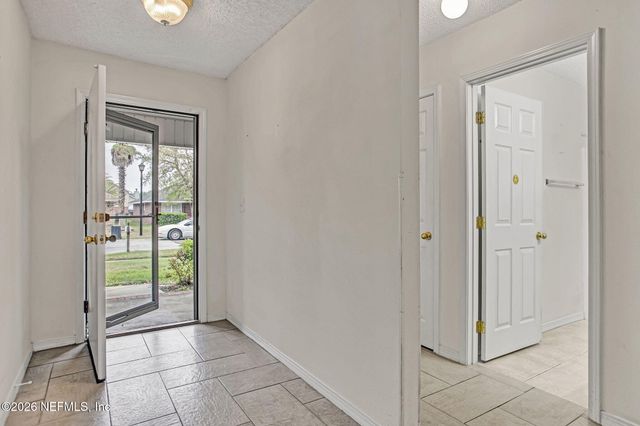 7348 IRONSIDE Drive W, Jacksonville, FL 32244