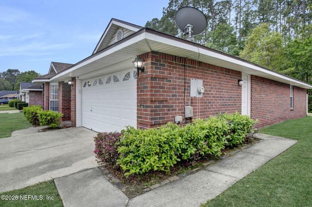 7348 IRONSIDE Drive W, Jacksonville, FL 32244