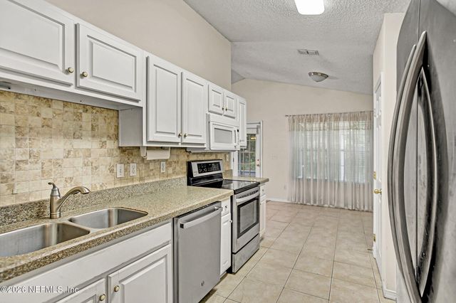 7348 IRONSIDE Drive W, Jacksonville, FL 32244