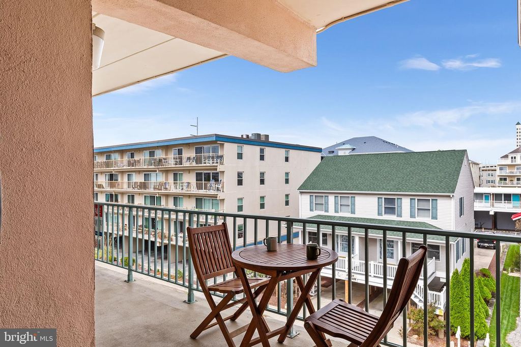 Image 6 of property listing at 13 44TH ST #402, Ocean City, MD 21842