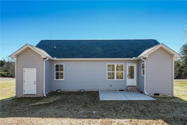 527 Grooms Road, Reidsville, NC 27320