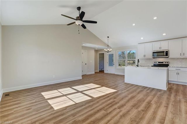 527 Grooms Road, Reidsville, NC 27320