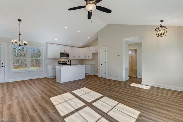 527 Grooms Road, Reidsville, NC 27320