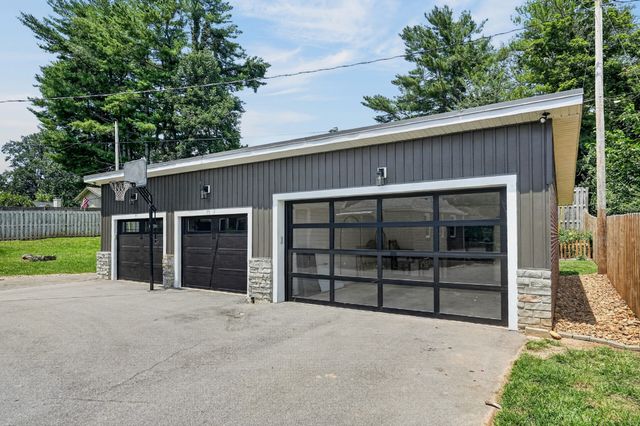 218 Morrison St, Mcminnville, TN 37110