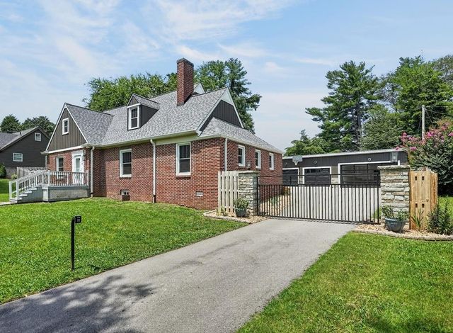218 Morrison St, Mcminnville, TN 37110