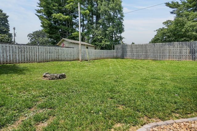 218 Morrison St, Mcminnville, TN 37110