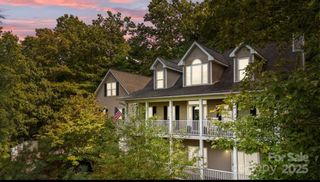 42 Surrey Run Run, Asheville, NC 28803