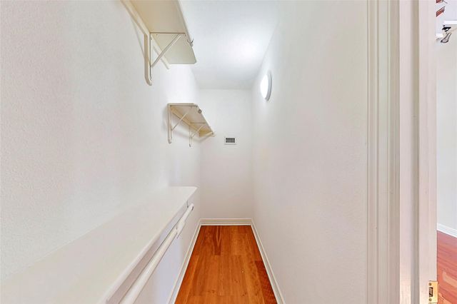 2104 State Street, Houston, TX 77007