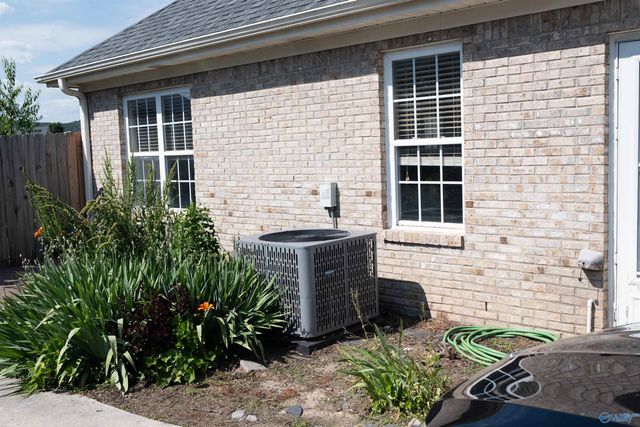487 Wilson Mann Road, Owens Cross Roads, AL 35763