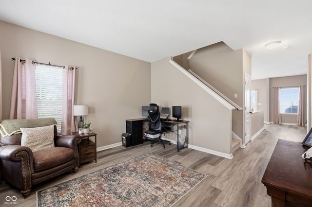 9764 Rolling Plain Drive, Noblesville, IN 46060