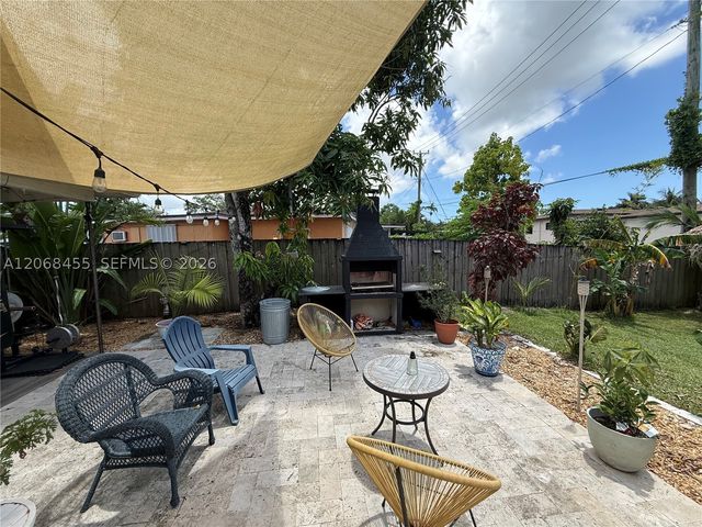 130 NE 123rd St, North Miami, FL 33161