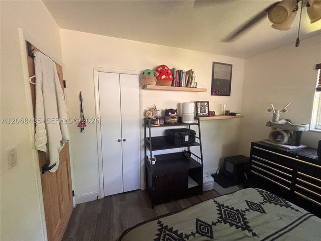 130 NE 123rd St, North Miami, FL 33161