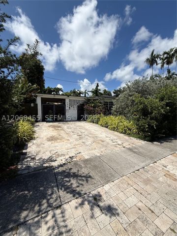 130 NE 123rd St, North Miami, FL 33161