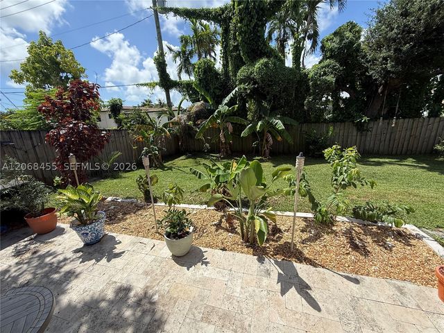 130 NE 123rd St, North Miami, FL 33161
