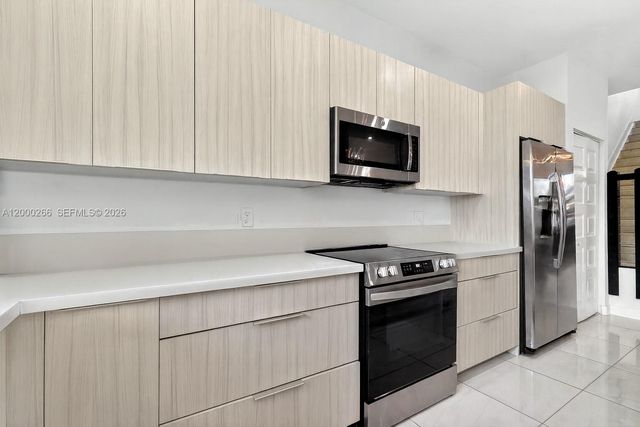 10467 NW 82nd St 11, Doral, FL 33178