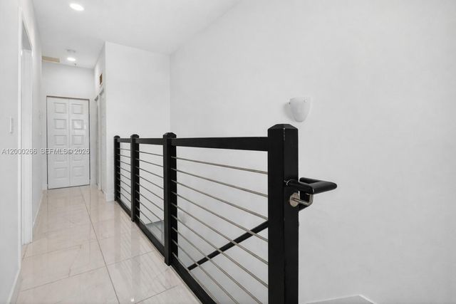 10467 NW 82nd St 11, Doral, FL 33178