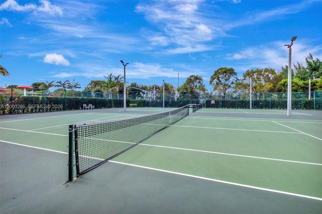 10467 NW 82nd St 11, Doral, FL 33178