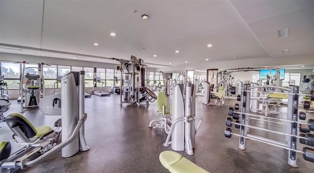 10467 NW 82nd St 11, Doral, FL 33178