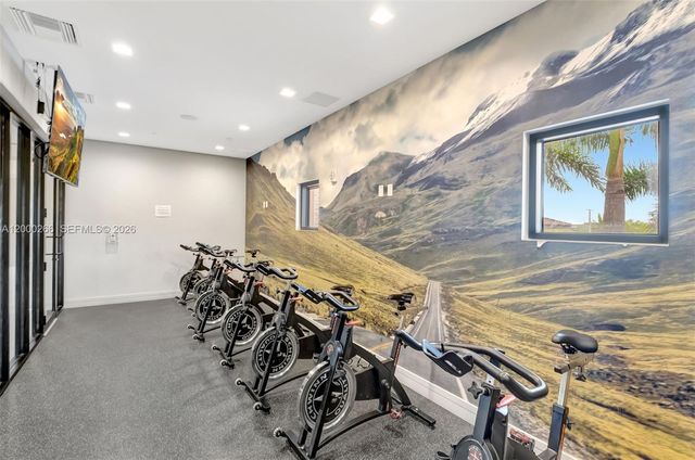 10467 NW 82nd St 11, Doral, FL 33178