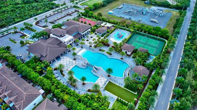 10467 NW 82nd St 11, Doral, FL 33178