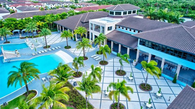 10467 NW 82nd St 11, Doral, FL 33178