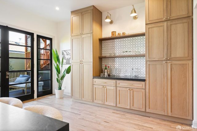 281 Castro Street, San Francisco, CA 94114