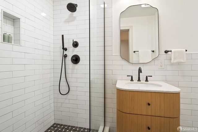 281 Castro Street, San Francisco, CA 94114