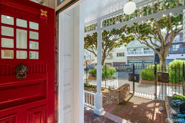 281 Castro Street, San Francisco, CA 94114