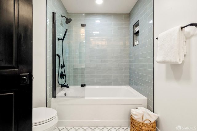 281 Castro Street, San Francisco, CA 94114