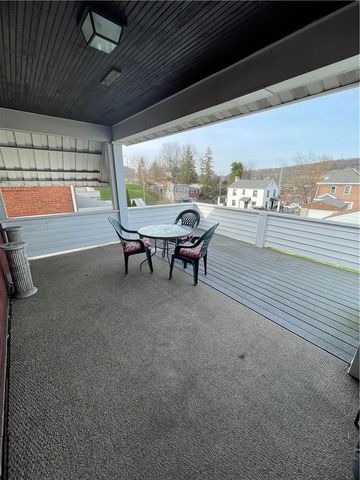 424 N 3rd St, Clairton, PA 15025