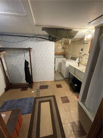 424 N 3rd St, Clairton, PA 15025