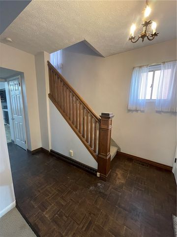 424 N 3rd St, Clairton, PA 15025