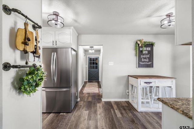 1216 VZ County Road 1211, Canton, TX 75103