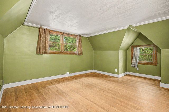 630 Hillcrest Avenue, East Lansing, MI 48823
